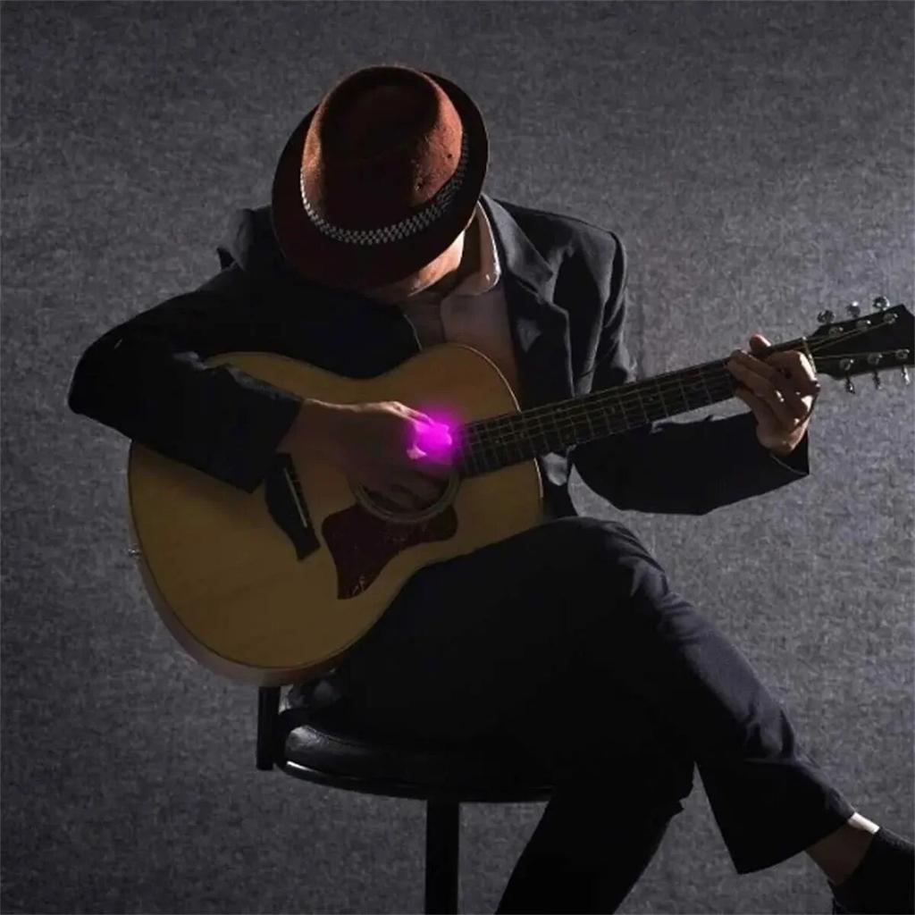 Miwayer LED leuchtende Gitarrenplektren - ABS E-Gitarrenplektren mit dreifarbigen Lichtoptionen (Weiß/Grün/Lila)