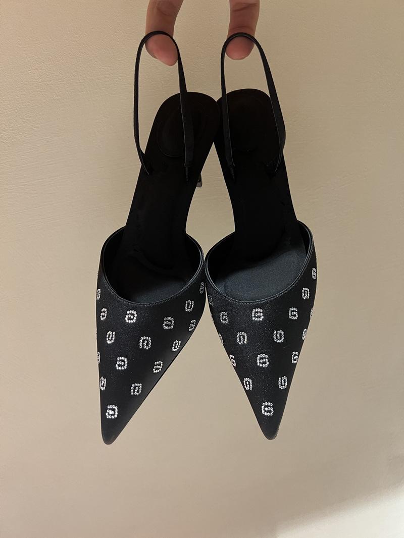 

Светлая роскошь, дизайнерские туфли-стилеты с острым носком, нежно-розовые туфли-медузы, лето, новые, со стразами, сексуальная женская обувь 35