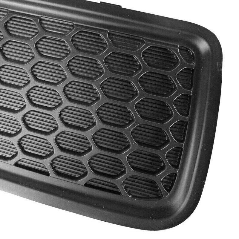 A Pair of Left + Right Front Lower Grille Tow Insert Bezel Fit For Jeep Grand Cherokee 2014-2016 Direct Replacement #68143099AC