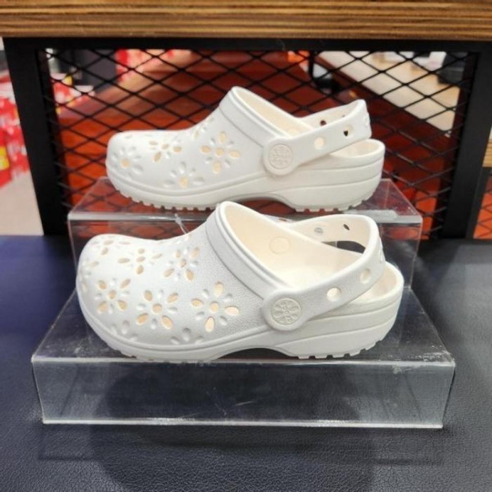 

Crocs Dp01 Floral Cut Out Clogs K 210943 0WV/175