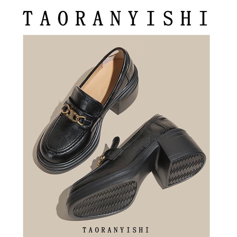 

Women s platform new spring and autumn round head one-pedal single shoes black small leather shoes 34