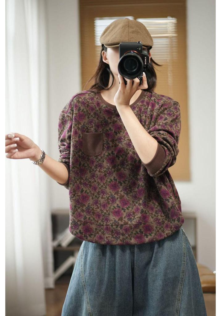 2026 Spring Artistic Printed Round Neck Loose Casual Women's Sweatshirt