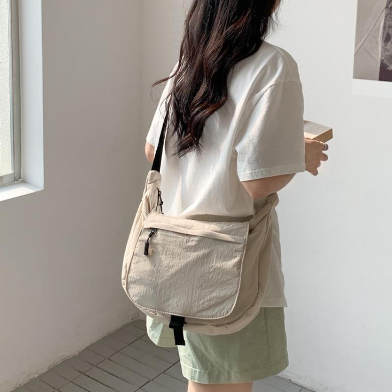 

Dumpling Bag Women s Casual Sports Cycling Bag Large-capacity Commuting Single-shoulder Crossbody Bag бежевий