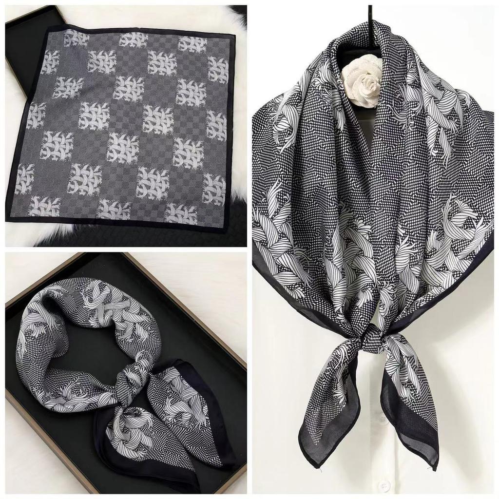 Eleganti Foulard di Seta da Donna Con Centinaia di Camicie, Assistenti di Volo, Decorazione Professionale, Protezione del Collo, Foulard, 70 Foulard Quadrati Piccoli.