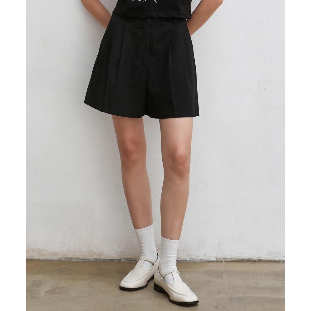 

КОРОТКИЕ БРЮКИ NICKNICOLE TWO PINTUCKBLACK