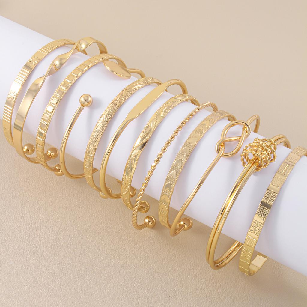 12pcs/Set Minimalist Floral & Geometric Metal Bangle Bracelets, Ladies Jewelry Accessories For Daily Wear (Assorted Styles)