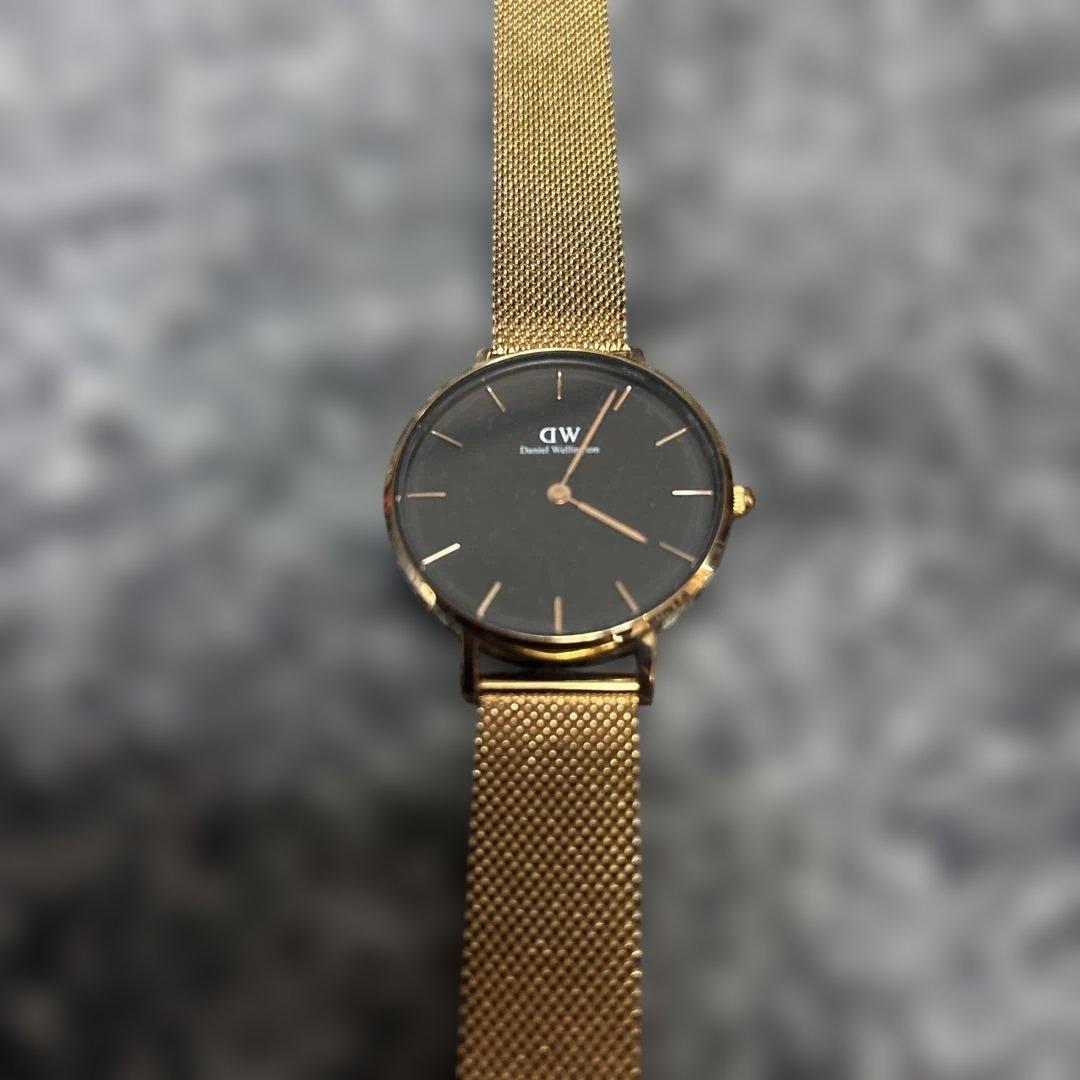 Used DW watch 32mm rose gold B32R1 working item battery replaced