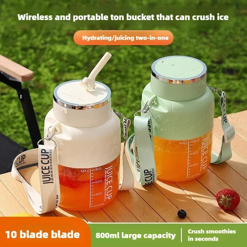 Portable Juicer Blender, Portable Juicing Cup, Small Travel Blender for Shakes and Smoothies