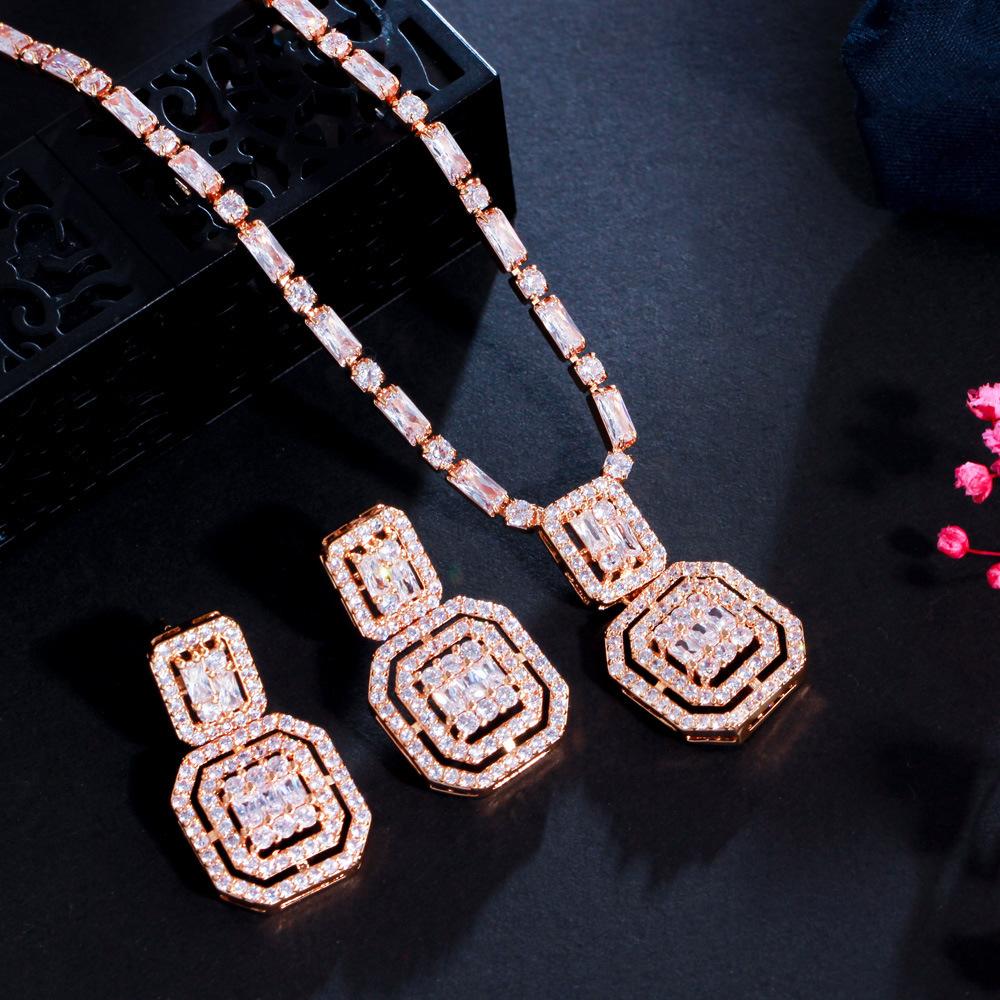 Retro Temperament Square Zircon Stud Earrings Necklace Set Chain, Light Luxury Design Bridal Dress Set