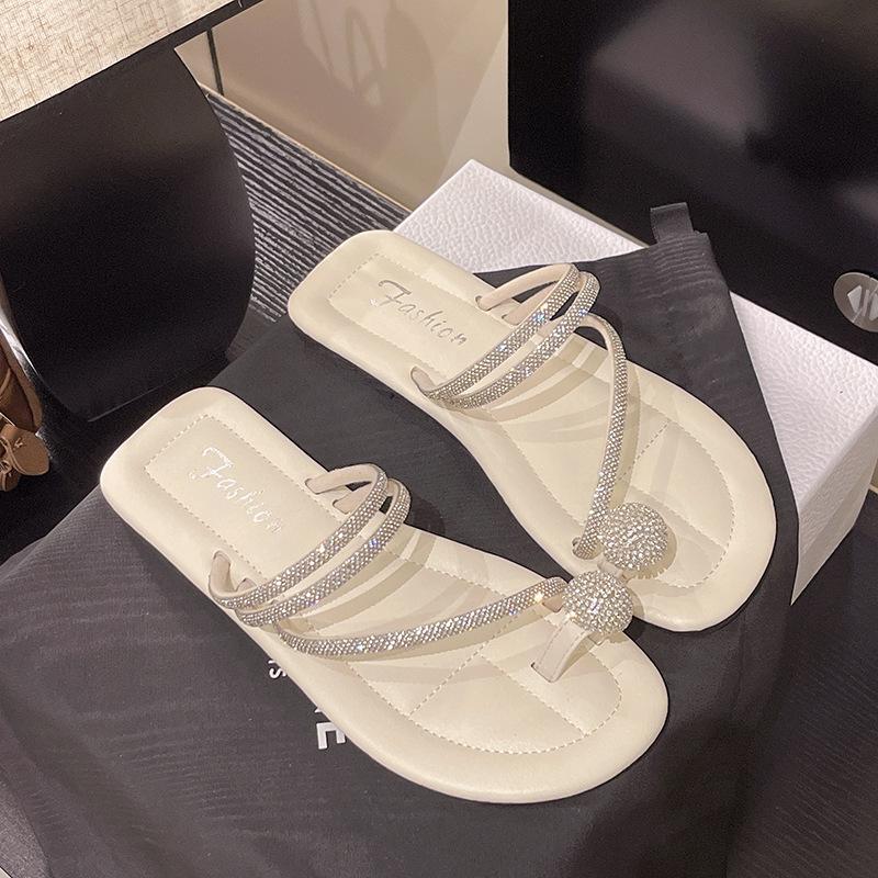Flat-bottomed Cool Slippers Women's Summer Wear 2025 New Rhinestone Fairy Wind Soft Bottom Non-slip Toe Beach One-word Drag