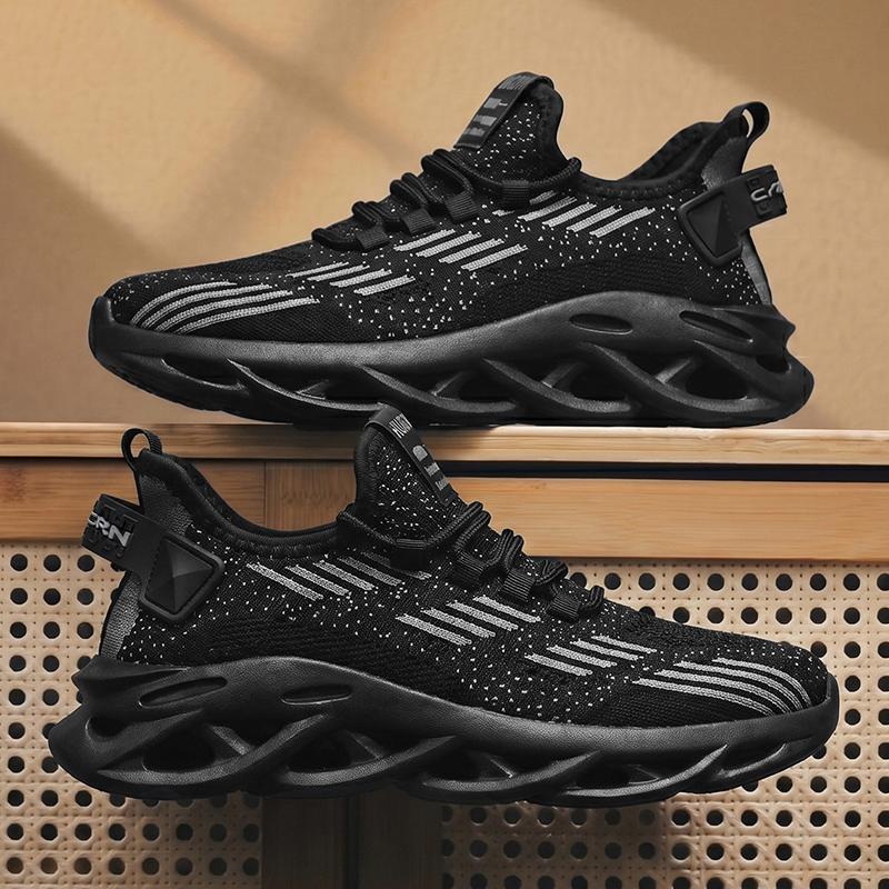 New Fashion Men 's Four Seasons Comfortable Thick Sole Shoes Students BoysTrending Soft Sole Breathable Casual Running Sneakers