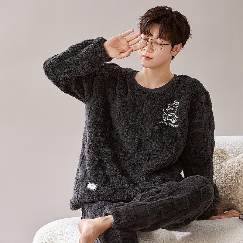 Men's Winter Thickened Coral Fleece Pajamas: Cute Cartoon Warm Homewear Set for Teenagers and Students