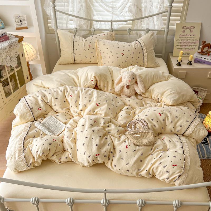 Korean Style Lace Skin-Friendly Double Layer Gauze Printed Bedding Set - Three or Four Pieces