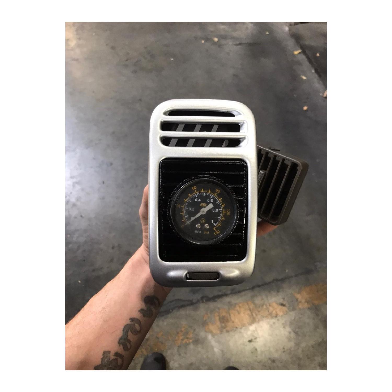 

Honda Civic Vtec 2 Решетка обогревателя Turbo и блок часов с пневматической подвеской