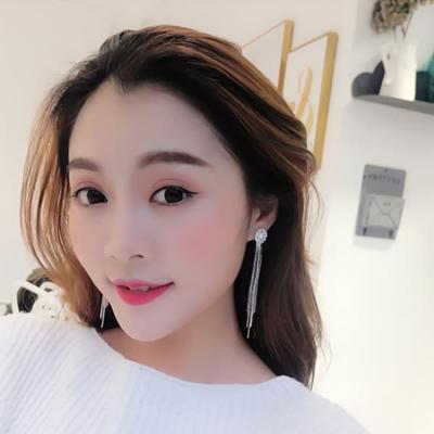 עגילים – עגילים תלויים