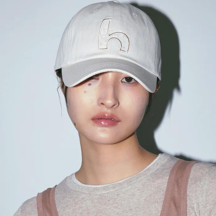 h lace applique cap (CR)