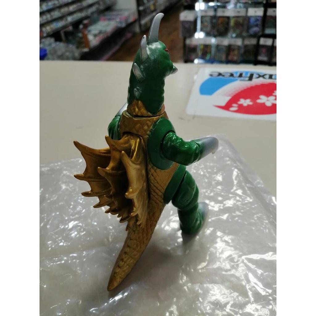 Used CCP Gigan Emerald Green Showa Monster Series Middle Size