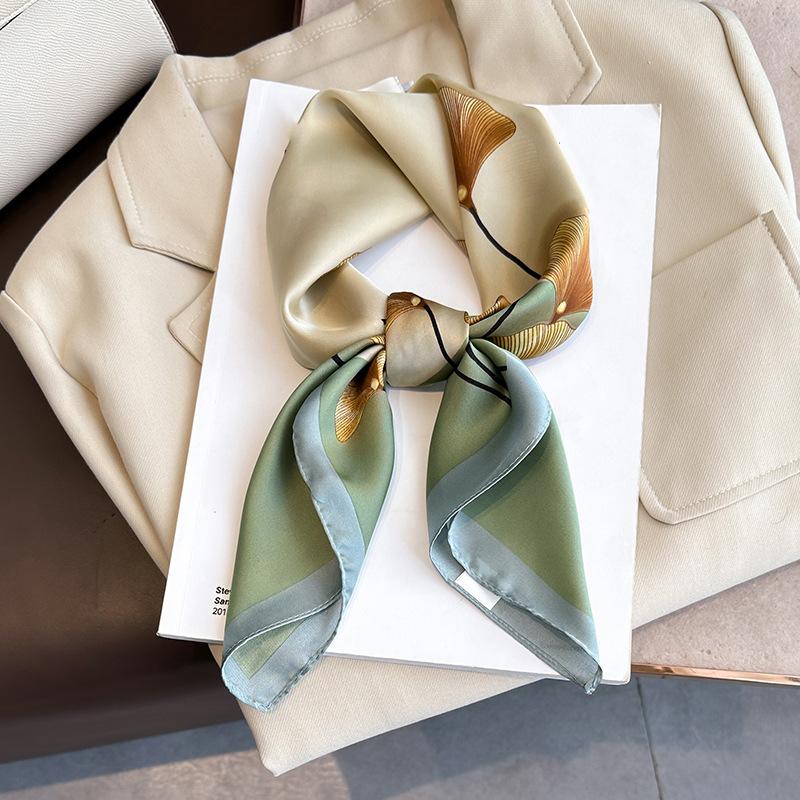 

Корейская версия маленького квадратного шарфа с листьями гинкго, профессиональная повязка на голову с шалью и шарфом 70x70cm