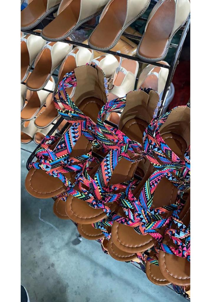 Sandali Piatte Estivi Etnici Bohemien Taglie Forti Open Toe con Cinturino a Fibbia per Donna
