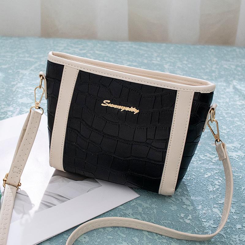 

Модное сочетание цветов, элегантная и стильная женская сумка через плечо, новая трендовая и универсальная сумка-мессенджер в виде ведра с крокодиловым узором