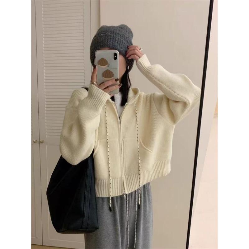 New Short Casual Pocket Design Double Zipper Long Sleeve Drawstring Hooded Knitted Cardigan Top Women