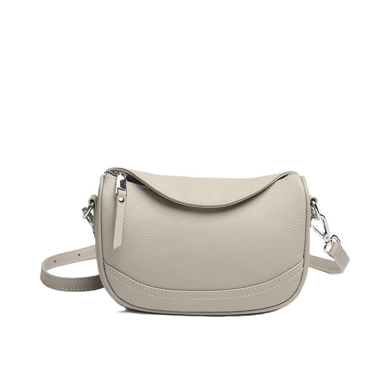 Underarm bag women's bag first layer cowhide bag women's new messenger bag autumn and winter large-capacity commuter shoulder bag