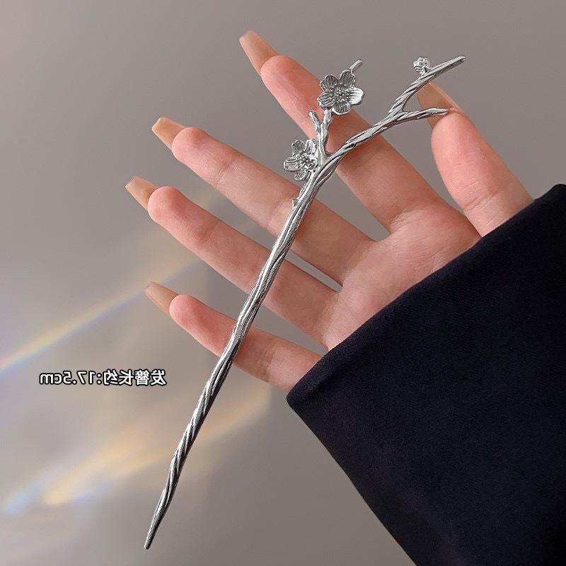 Retro Chinese Style Tassel Hair Clip For Women Hair Stick Pins Flower Handmade Hairpins Charm Jewelry Accessories Hair Ornaments