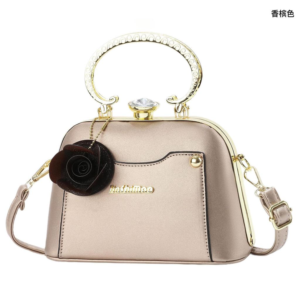 2026 New Retro Elegant Light Luxury Handbag Women's Trendy Single Shoulder Crossbody Bag
