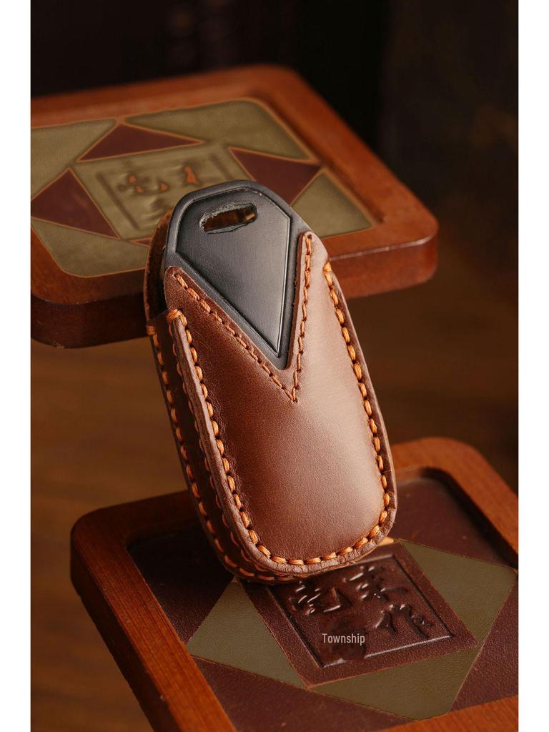 Premium Cowhide Key Cover for 2020 Jiangling Ford Yuhu - Unisex Full Protection