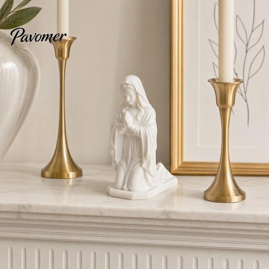 Office Desk Ornament Western Realistic Figure Ornament, Compact 3D Printed Sculpture, Matte White Detailed Character Model Durable PLA Statue, Stable