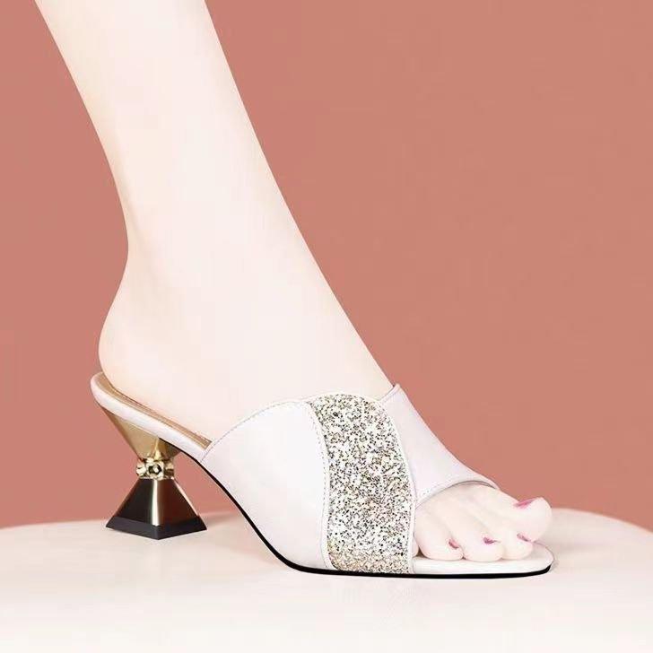 

French niche thick-heeled slippers sandals women s versatile temperament rhinestone high-heeled cool slippers women s summer wear one-word drag women 40