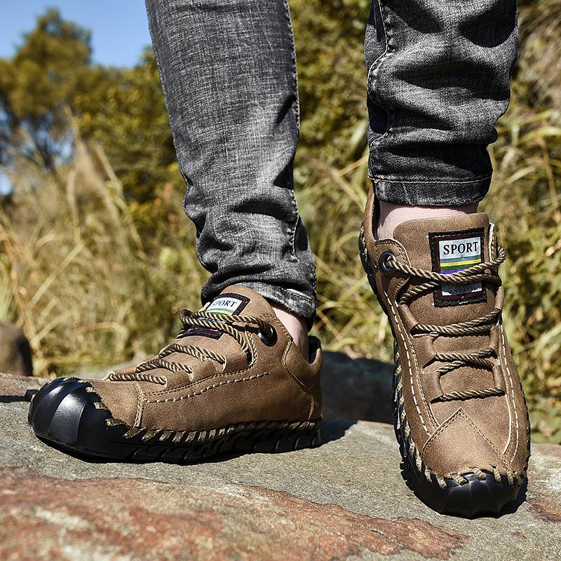 2026 Men's Lightweight Handmade Leather Casual Shoes: Trendy, Fashionable Design