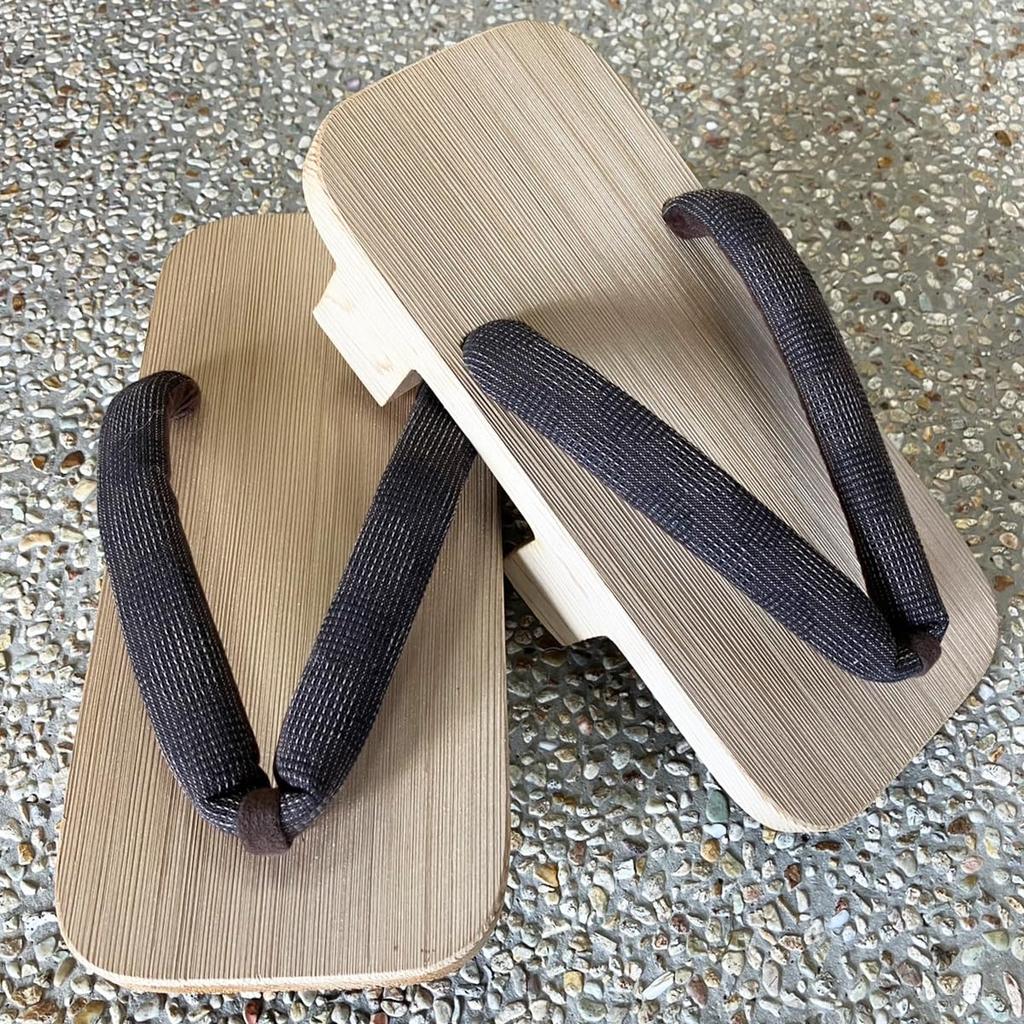 Traditional Kiso Nezuko Geta Patterned Traditional Made in Japan Sandals, Men's, Two-toothed, Weave, Craft, (Coffee)