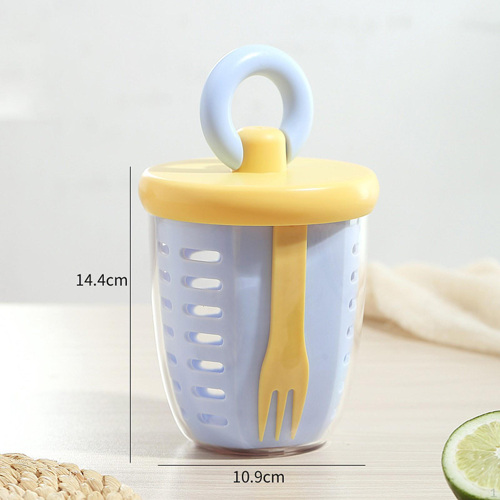 

Fruit Cup Bottle with Fork, for Office Meals And Outdoor Events синій