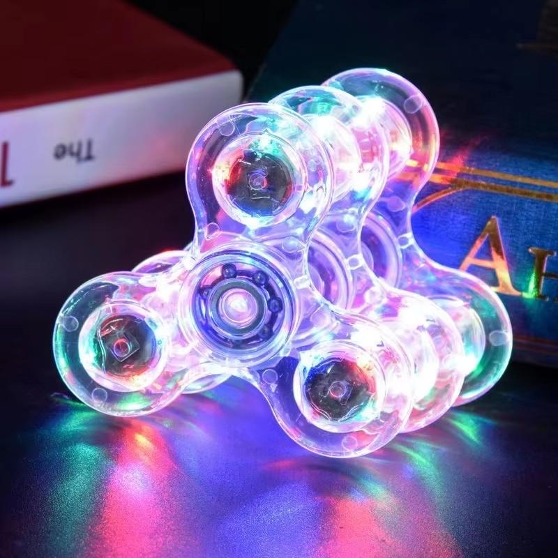 Kristal Parlak LED Işıklı Fidget Spinner El Topacı Döndürücüler Karanlıkta Parlayan EDC Stres Giderici Oyuncaklar Çocuklar İçin Kinematik Jiroskop