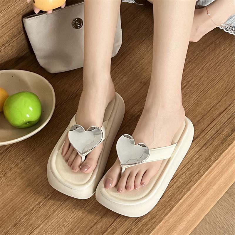 Móda Móda Pantofle s otevřenou špičkou s kovovým srdcem Pantofle z PVC s měkkou podrážkou pro ženy Plážová obuv Protiskluzové plážové pantofle Sandály na dovolenou