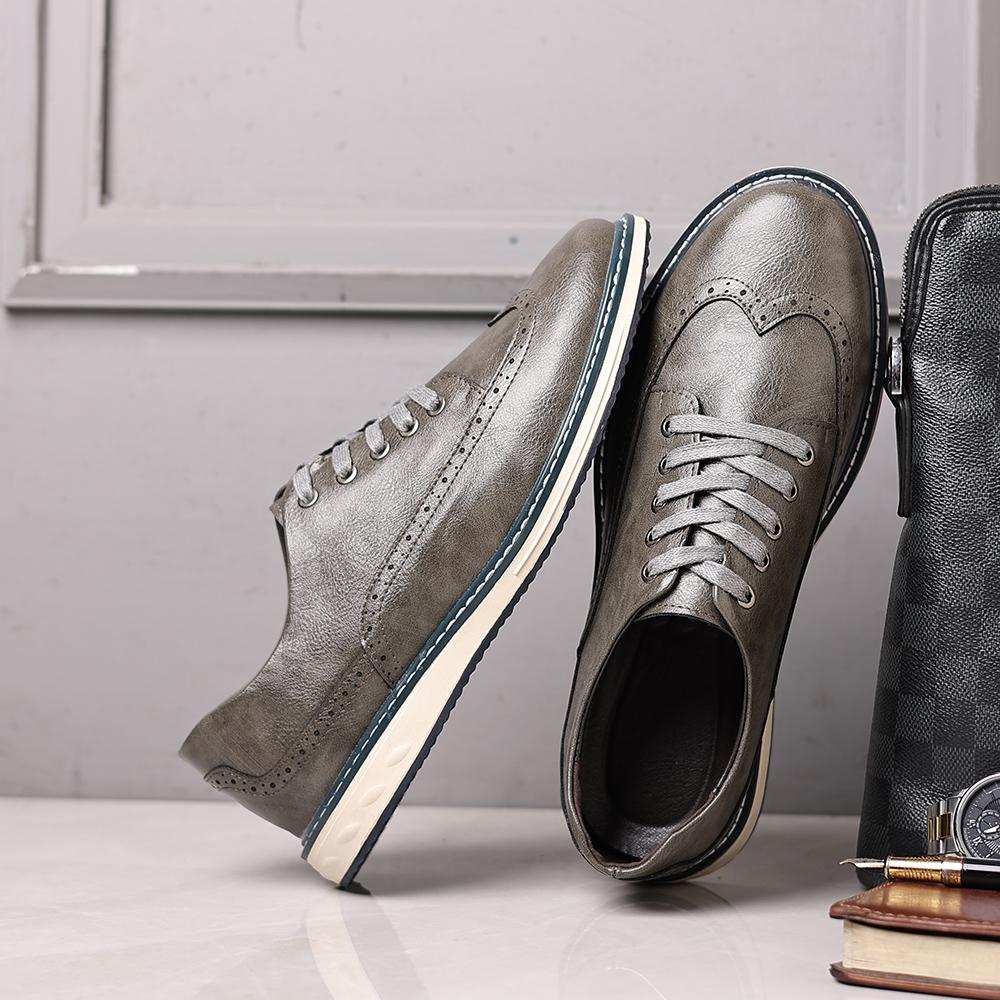 Fashion New Casual Business Men's Solid Color Oxford Shoe Fashionable And Breathable Driving Shoe Comfortable And Anti - Slip Flat Shoes
