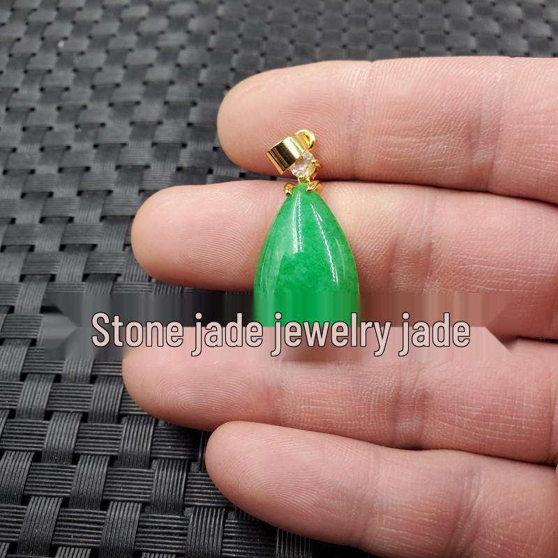 Green Jade Water Drop Pendant Necklace