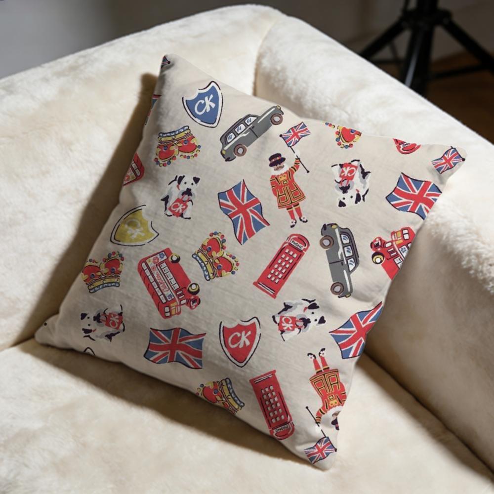 England Printed Cushion Cover Soft Decorative Pillow Case Suitable for Bedroom Sofa Car Travel Use