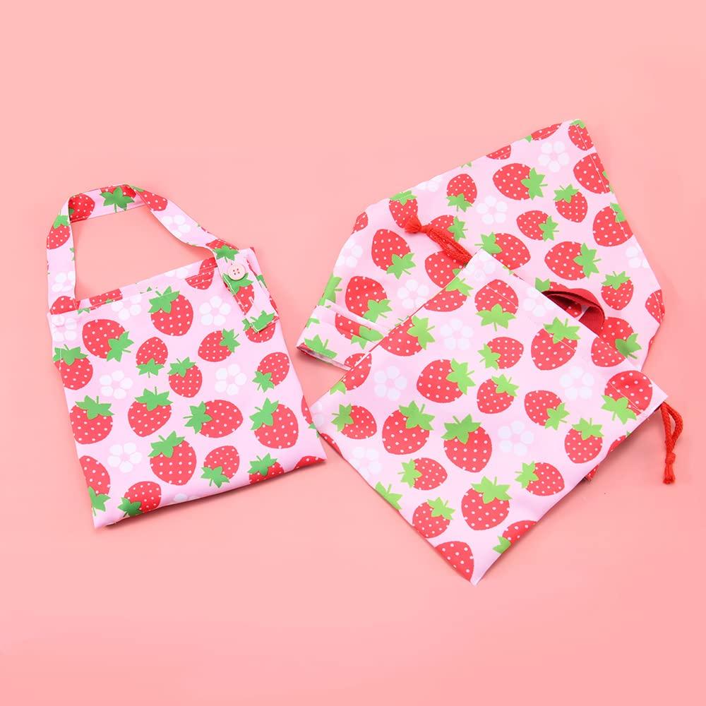 Yakusel Apron with Storage Set for Height Triangle Drawstring Cooking Strawberry and 50456 Bag, 3-Piece Children, 90-120cm, Scarf, Bag, Practice, M,