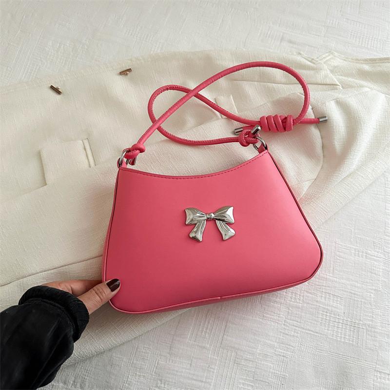 2024 New Style Women's Handbag Street Fashion Chain Crossbody Bag With Butterfly Knot Unique Personality Shoulder Bag