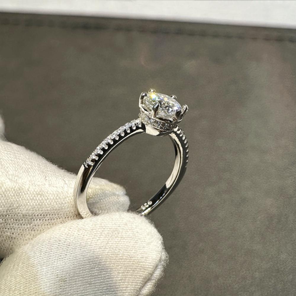 Vinregem Classico Anello in Argento Sterling 925 100% 3EX VVS1 Colore D Taglio Rotondo 6,5 MM 1CT Diamanti Moissanite Veri Matrimonio Fidanzamento Gioielleria Fine Regali