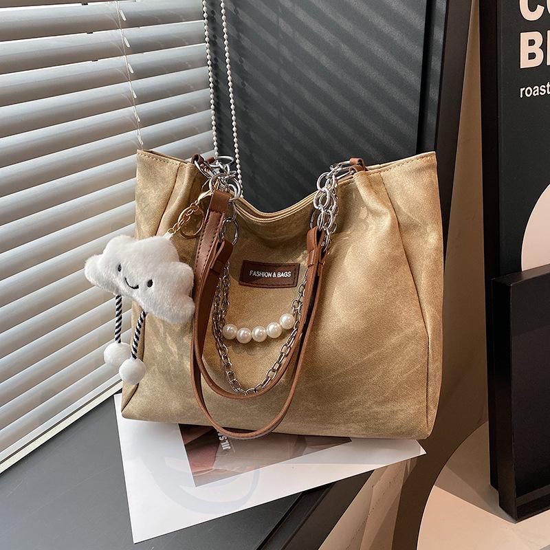 Casual large-capacity bag women's new autumn and winter college student class bag fashionable commuter shoulder tote bag