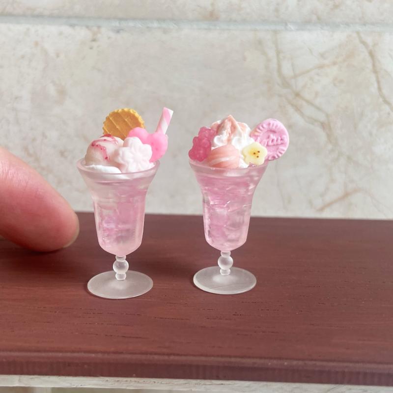 1Pcs Miniature Dollhouse Food Pink Ice Cream Cup Drink Model Toy For Doll Accessories Doll House Decoration Kids Gift