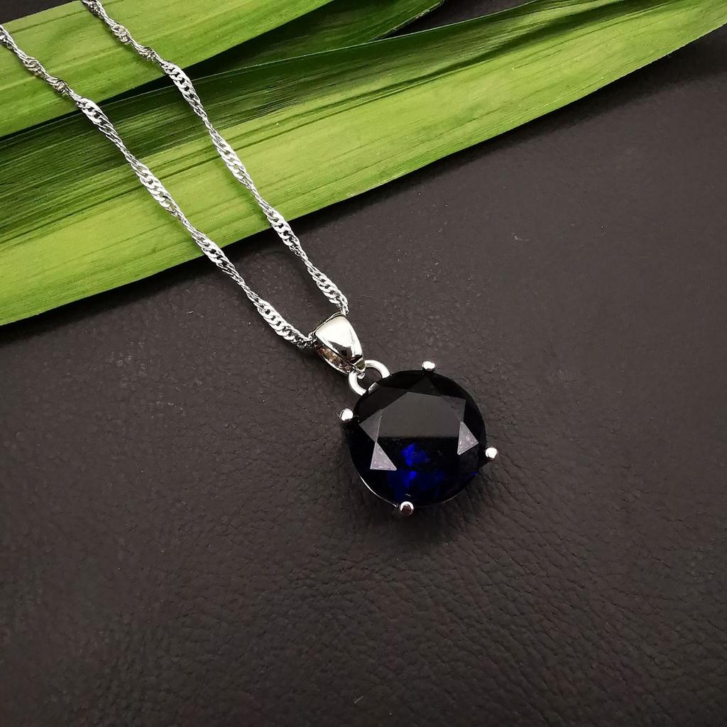 Simple Design Light Luxury Sapphire Jewelry Set Necklace Earrings Three-piece Set