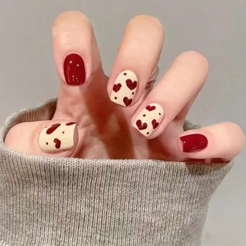 

Red & White Polka Dot Heart Nail Patches - 30 Sweet Cool Girl False Nails