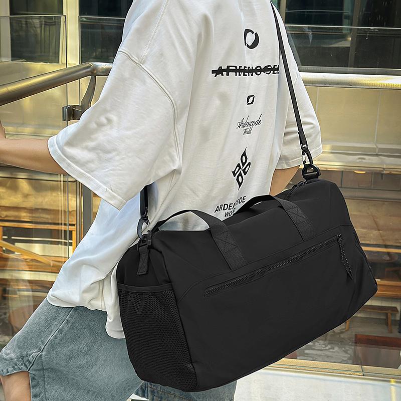 Travel Bag Large Capacity Solid Color Storage Shoulder Bag Fitness Lightweight Duffel Bag