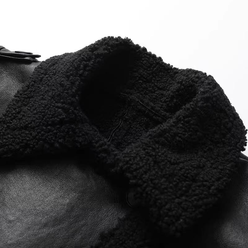 Autumn new women's clothing style design fashionable and versatile solid color square neck fur integrated coat