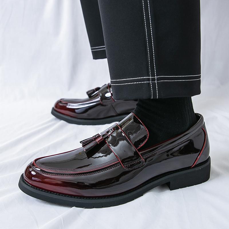 High Quality Spring Pointed Tassel Sleeve Casual Leather Shoes Brand for Men Fashionable Shiny Comfortable Non Slip,and Loafers