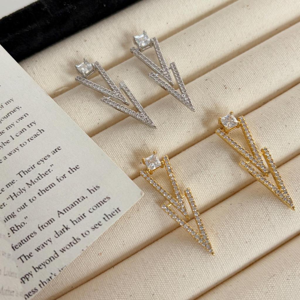 2025 High-End S925 Silver Stud Earrings with Zircon Inlay - Luxurious Versatile Design
